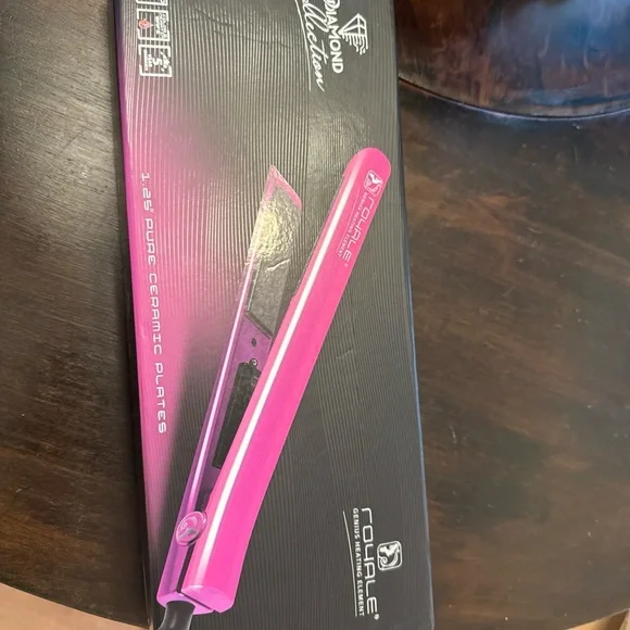 Royale Diamond Collection Hair Straightener